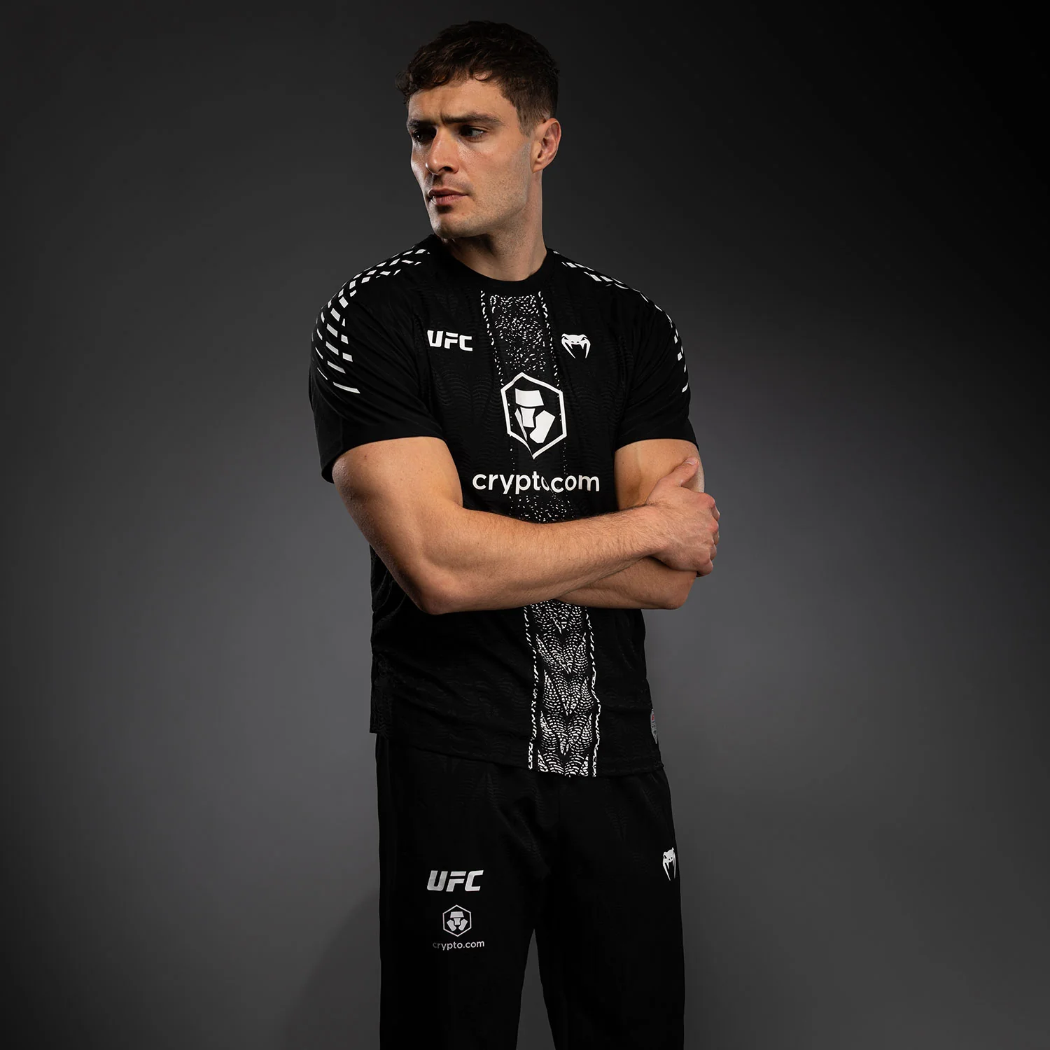 UFC Zenith by Venum Authentic Fight Night Offizielles Walkout-Trikot Herren Personalisiert - Schwarz - Image 5