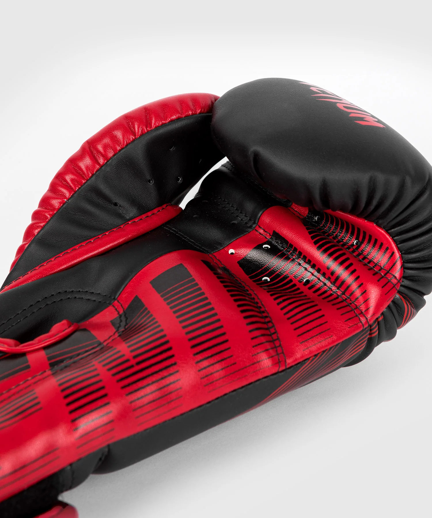 RWS x Venum Boxhandschuhe – Schwarz - Image 5