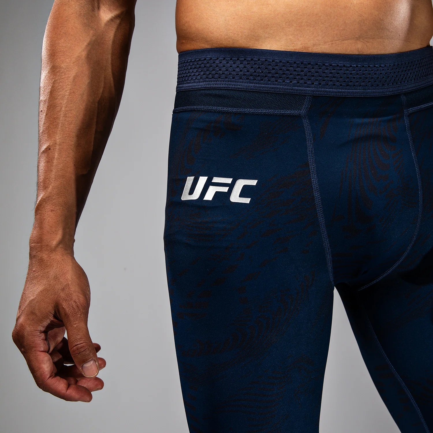 UFC Fusion by Venum Fight Week Herren Performance Tight - Ozeanisches Blau - Image 7
