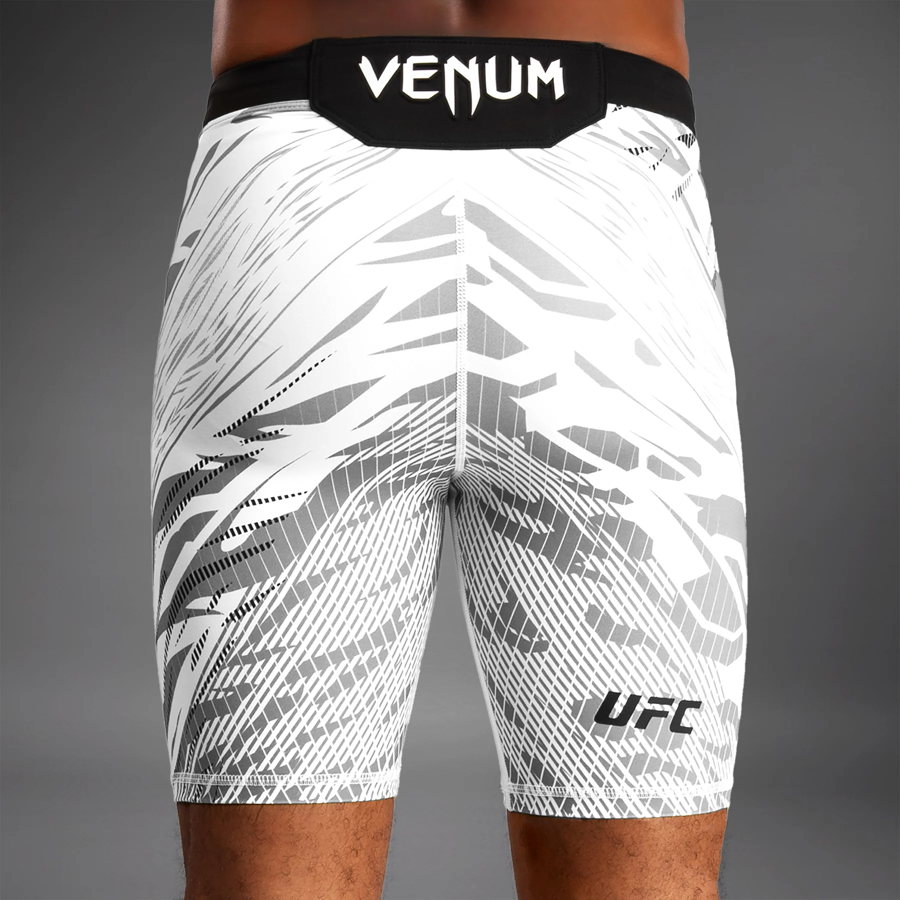 UFC Fusion by Venum Personalized Authentic Fight Night Herren Vale Tudo Short - Weiß - Image 6