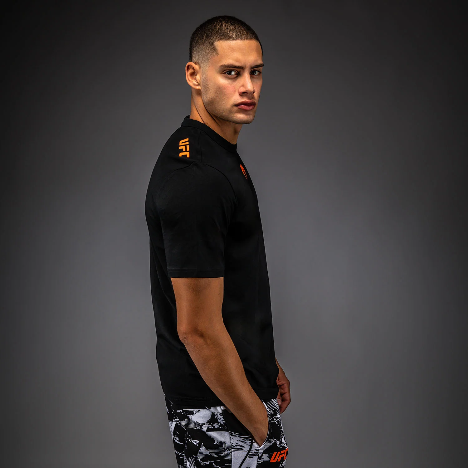 UFC Zenith by Venum Authentic Fight Week Kurzarm T-Shirt Herren - Schwarz - Image 3