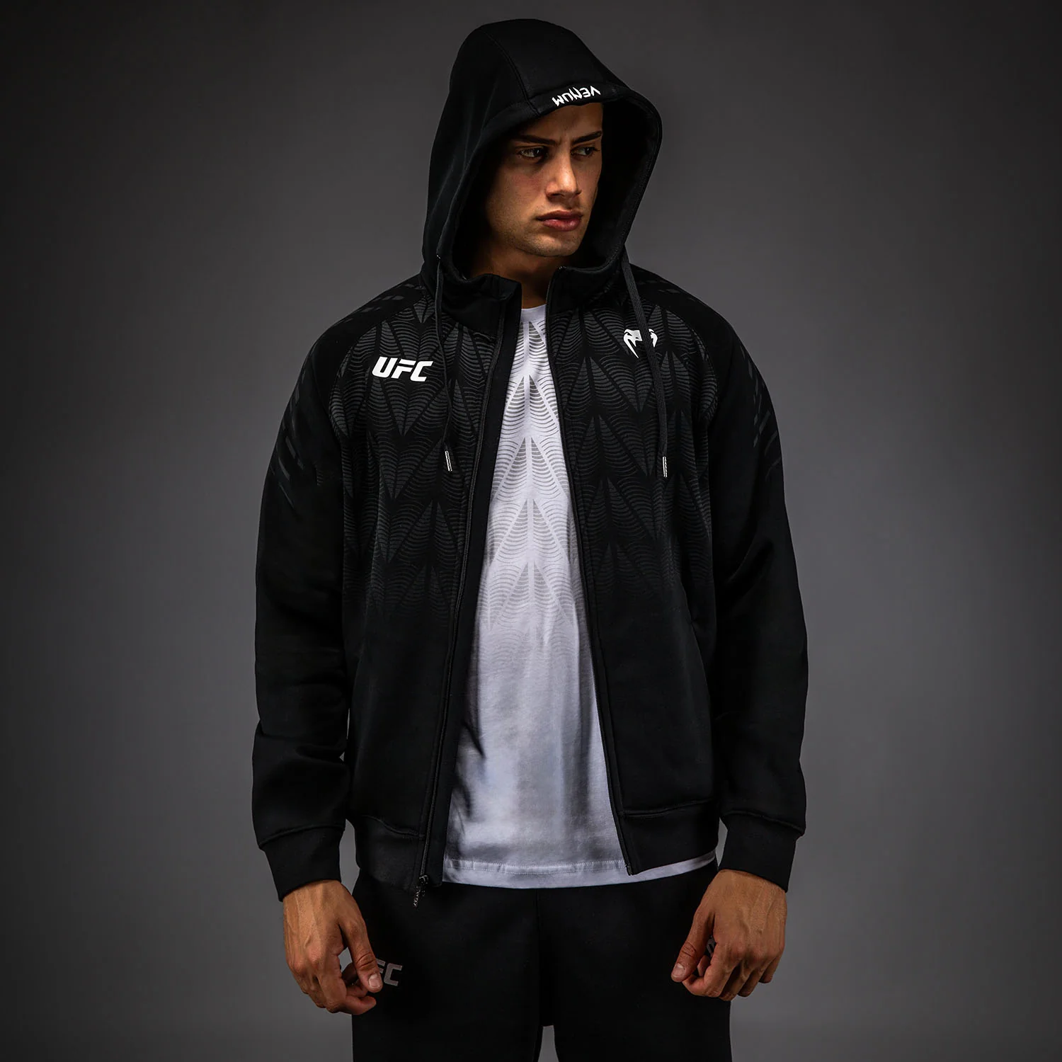 UFC Zenith by Venum Replica Zip Hoodie Herren - Schwarz - Image 2