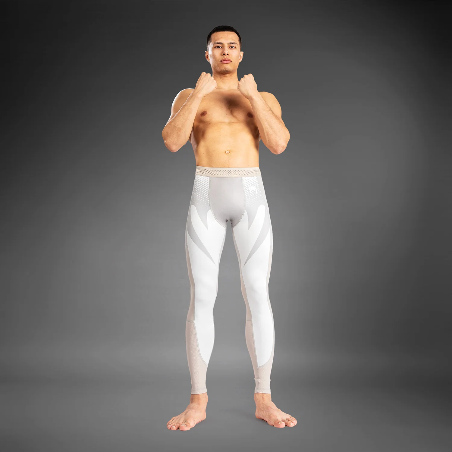 Venum Attack Herren Gamaschen - Sand - Image 3