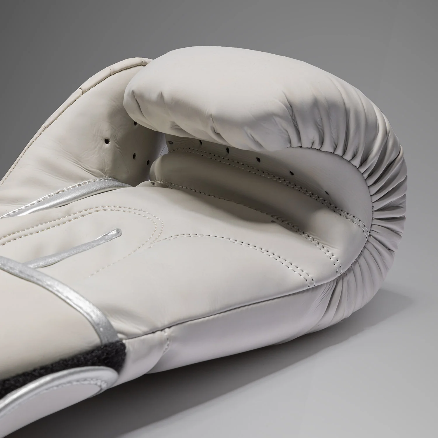 Venum Contender 1.5 Boxhandschuhe - Elfenbein/Gold - Image 3