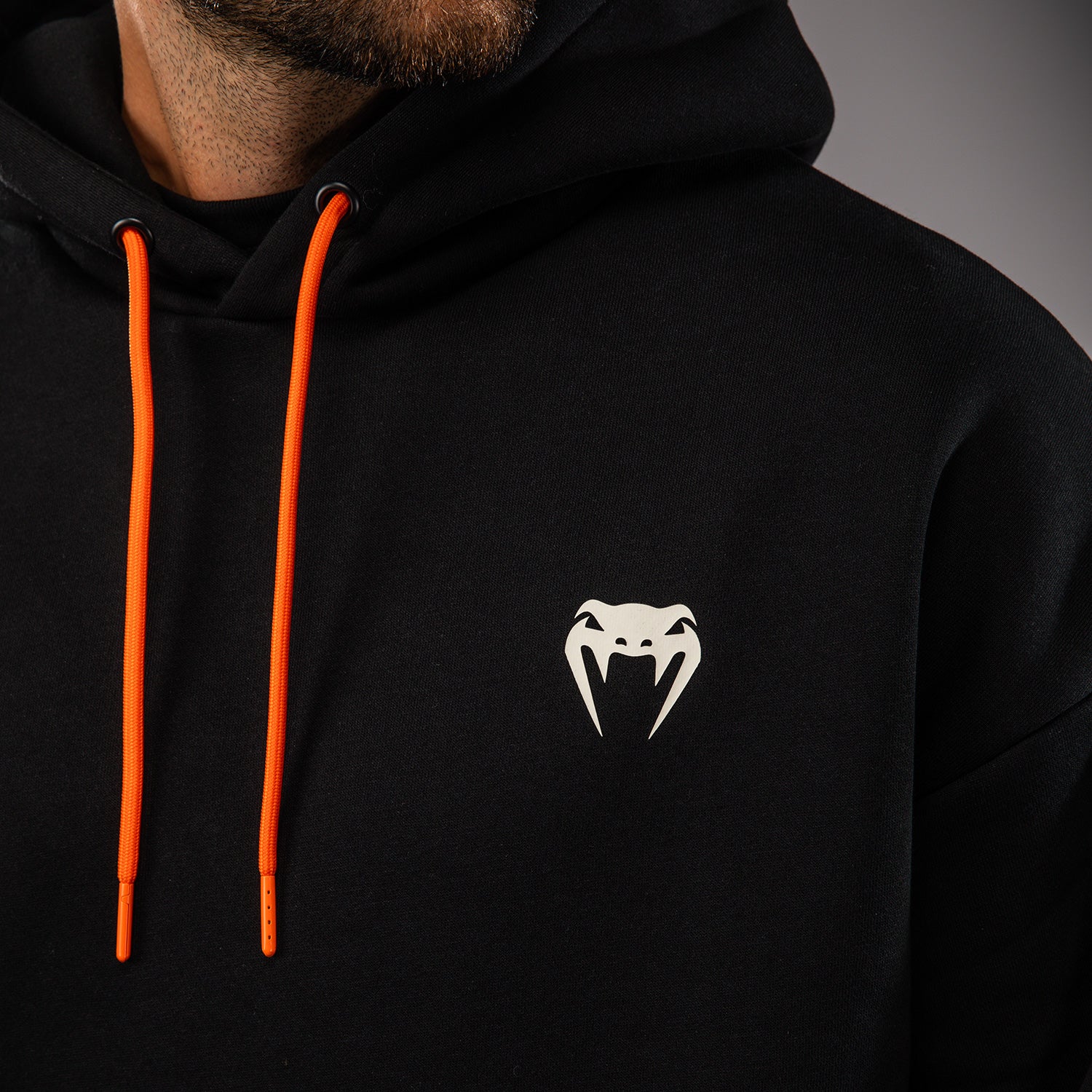 Venum Eclipse Hoodie – Schwarz/Ivory - Image 5