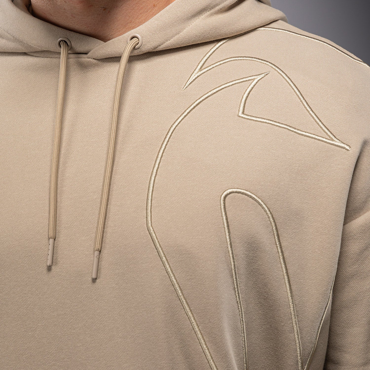 Venum Giant 3D Kapuzenpullover – Hellbeige - Image 6