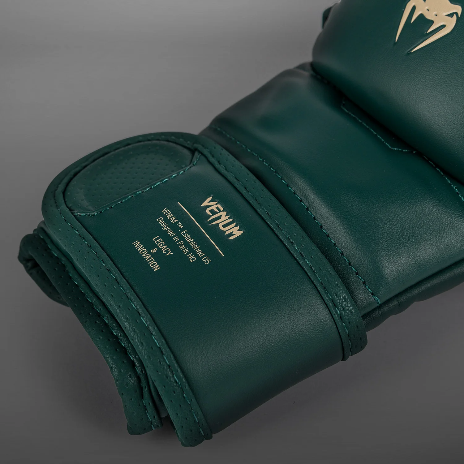 Venum Impact Evo MMA Sparring Handschuhe - Smaragdgrün - Image 3