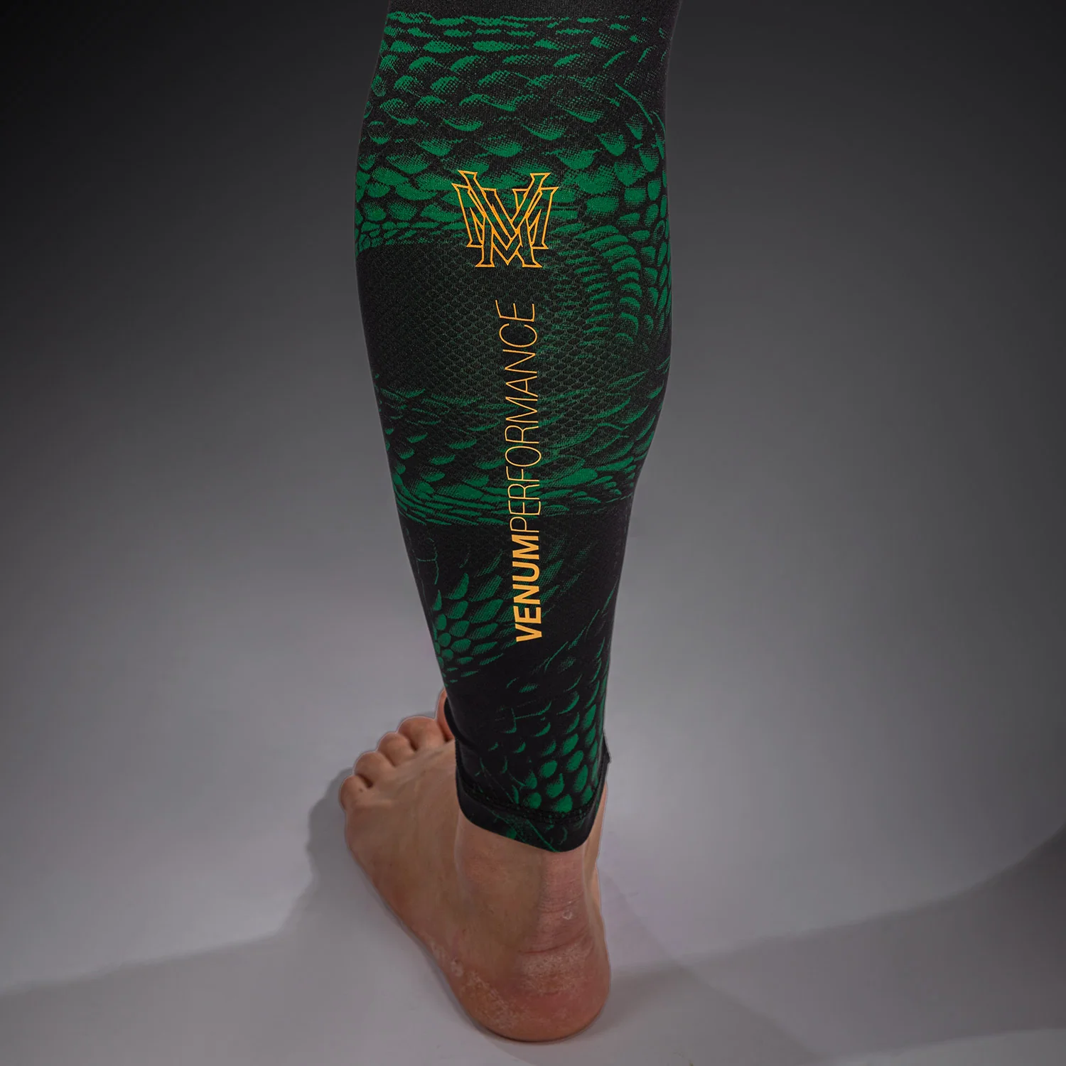Venum Matupa Spats - Schwarz/Grün/Gold - Image 5