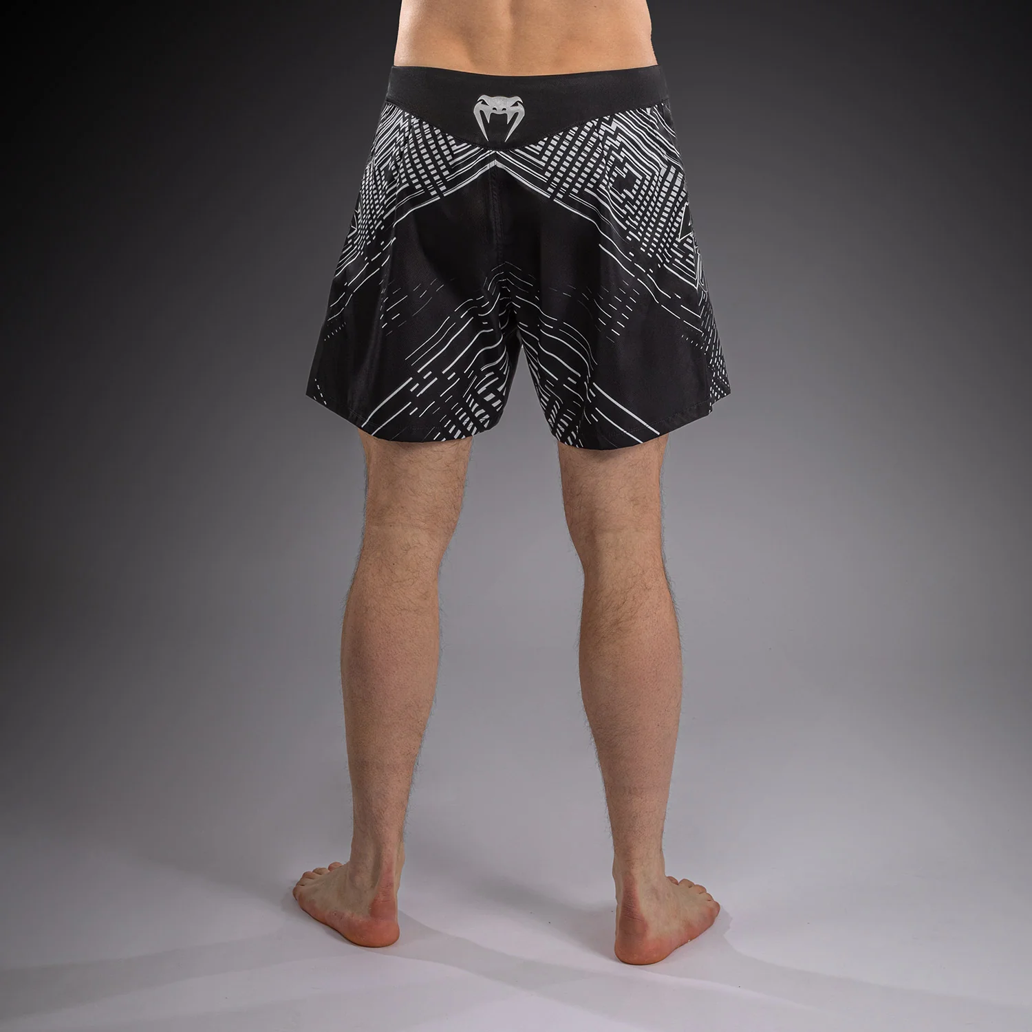 Venum Midnight Fury Fightshorts – Schwarz/Grau/Silber - Image 4