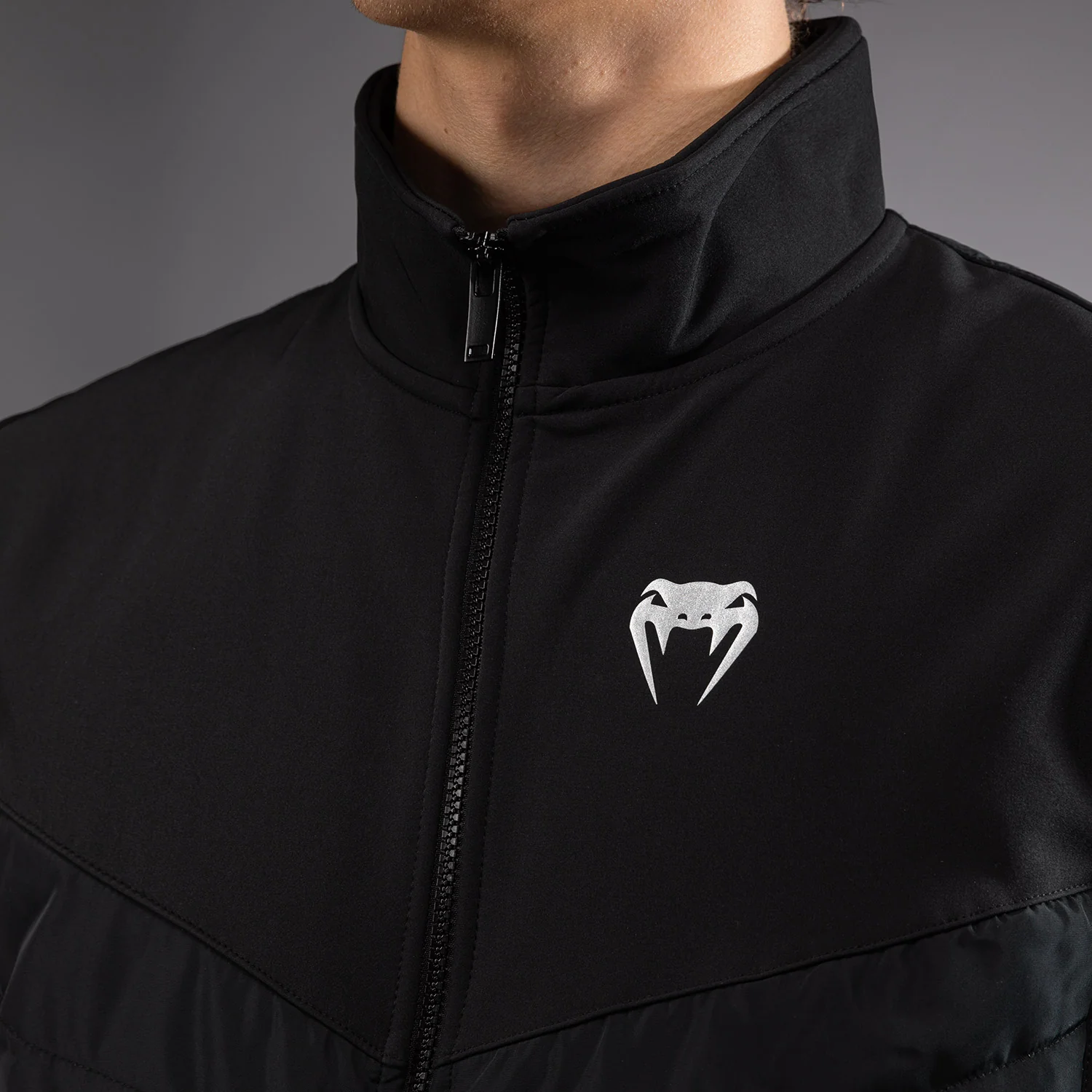 Venum Paddock Softshell Jacke Kurzarm - Schwarz - Image 6