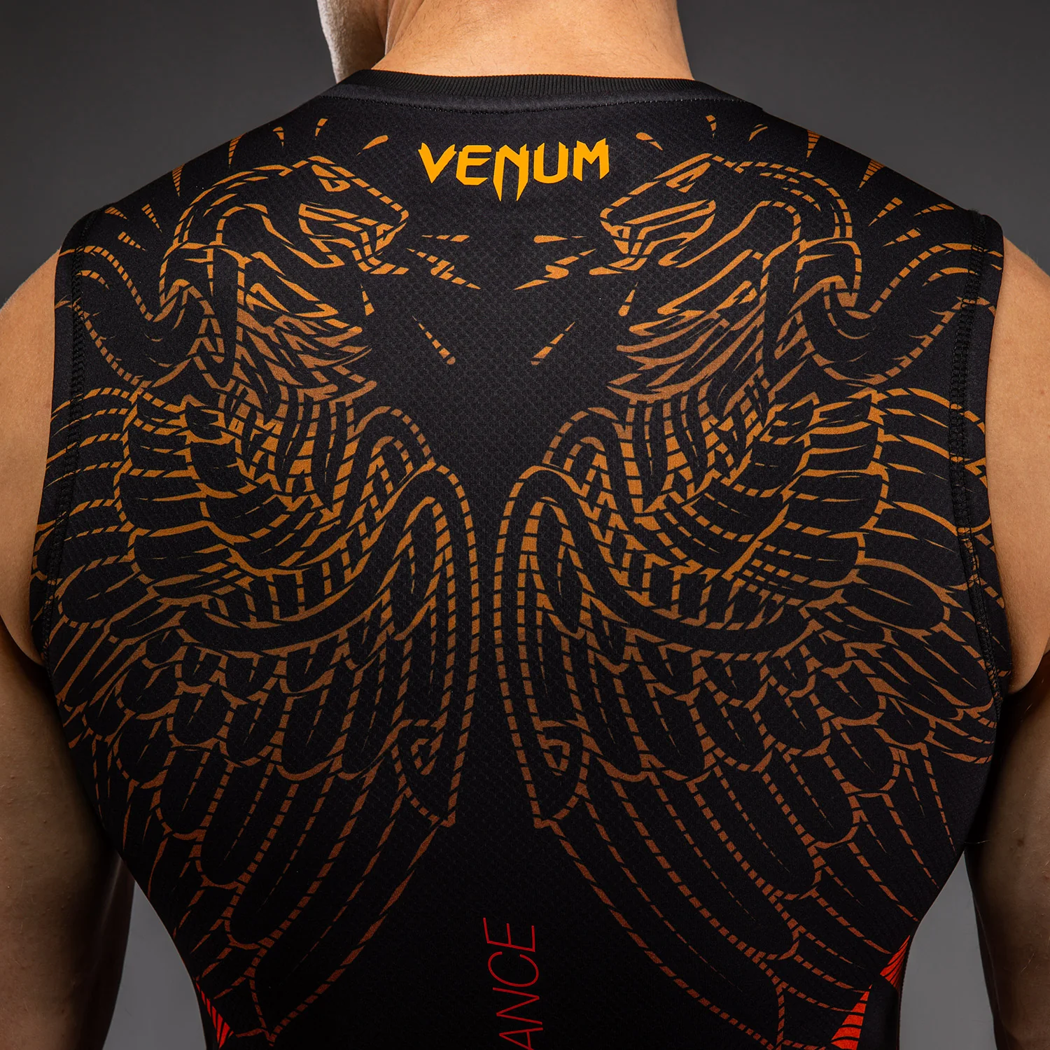 Venum Quetzal Fury Ärmelloses Rashguard - Schwarz/Fury Rot/Tangerine - Image 6