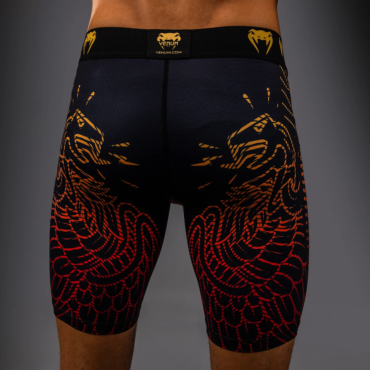 Venum Quetzal Fury Vale Tudo - Schwarz/Fury Rot/Tangerine - Image 4