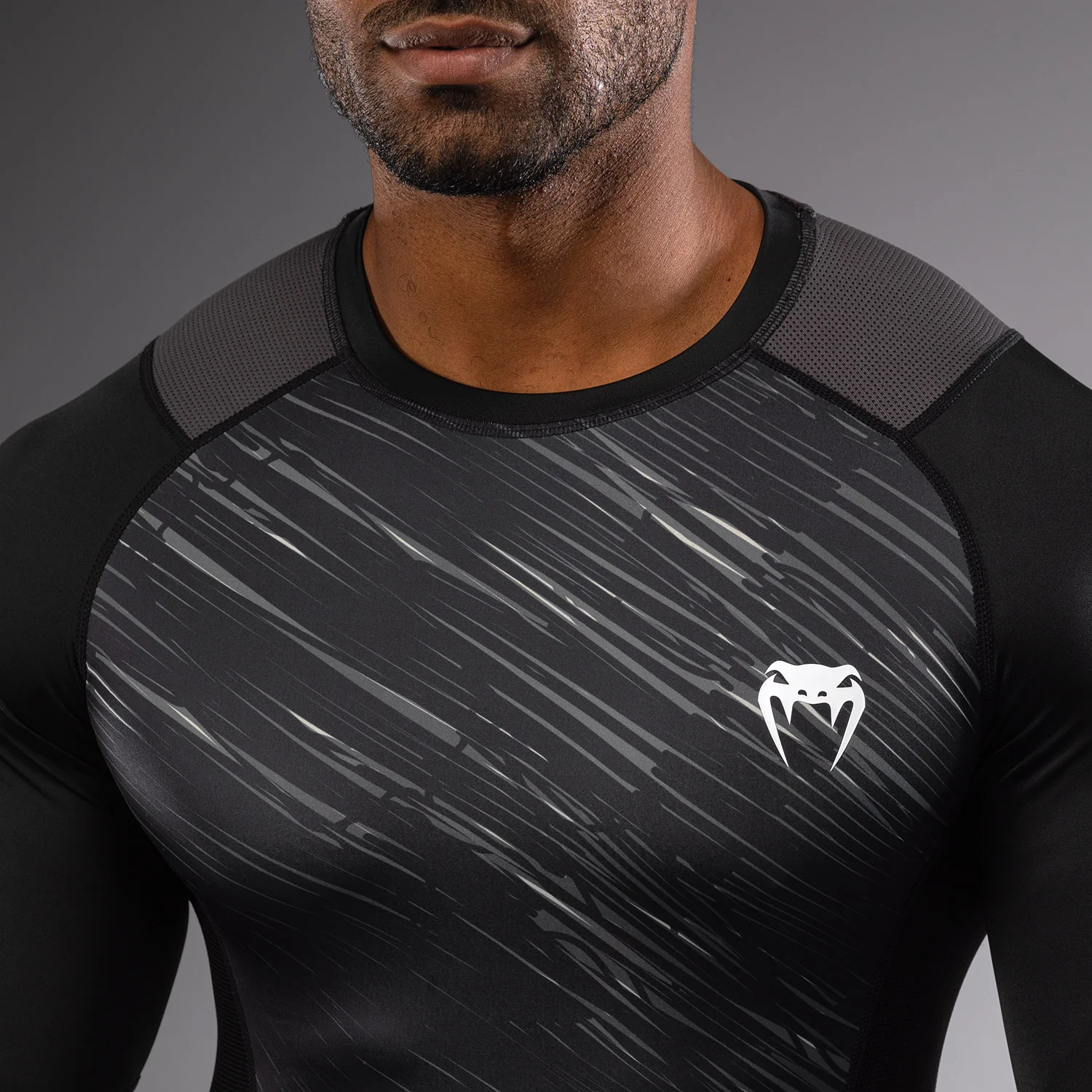 Venum Rapid Langarm Rashguard - Schwarz/Sturmgrau - Image 6