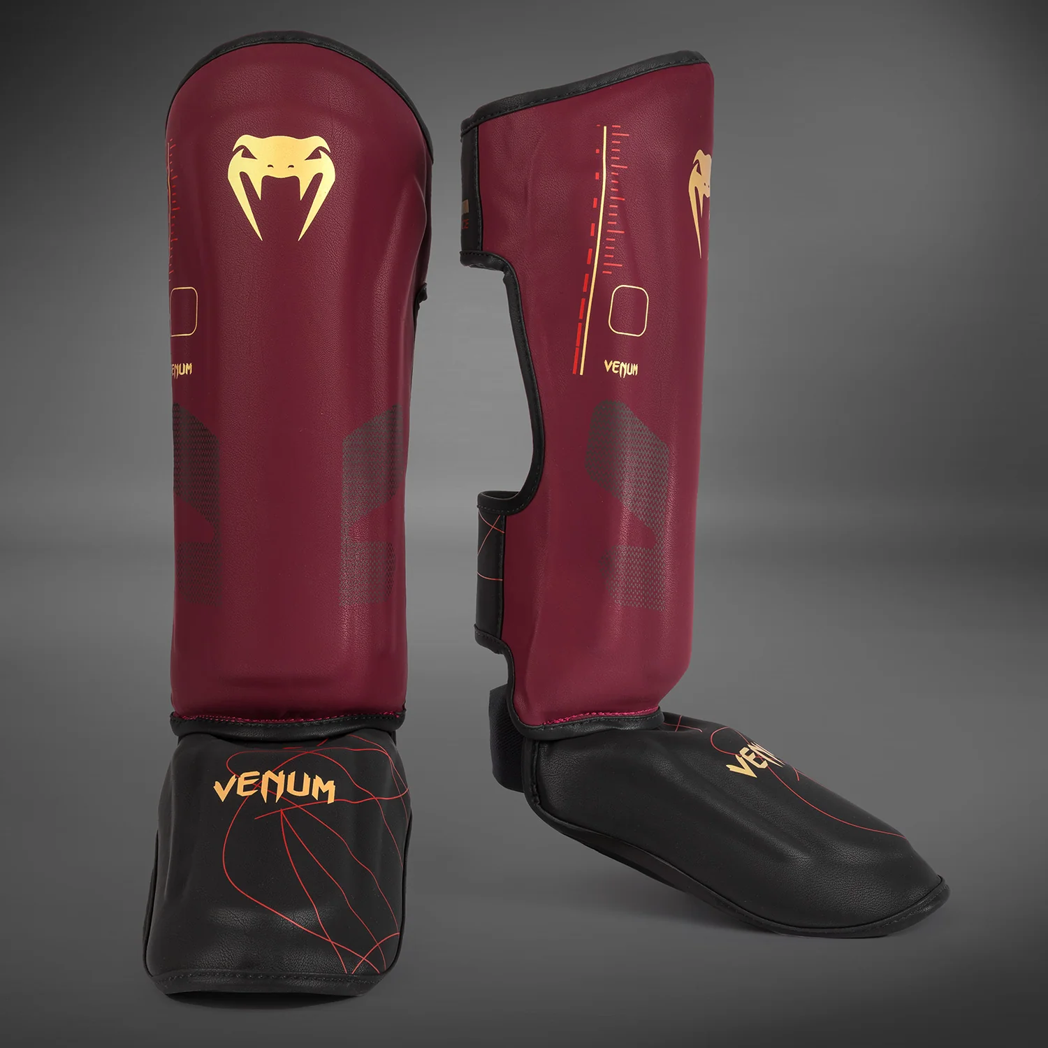Venum Tactical XT Schienbeinschoner - Schwarz/Burgund/Gold - Image 2