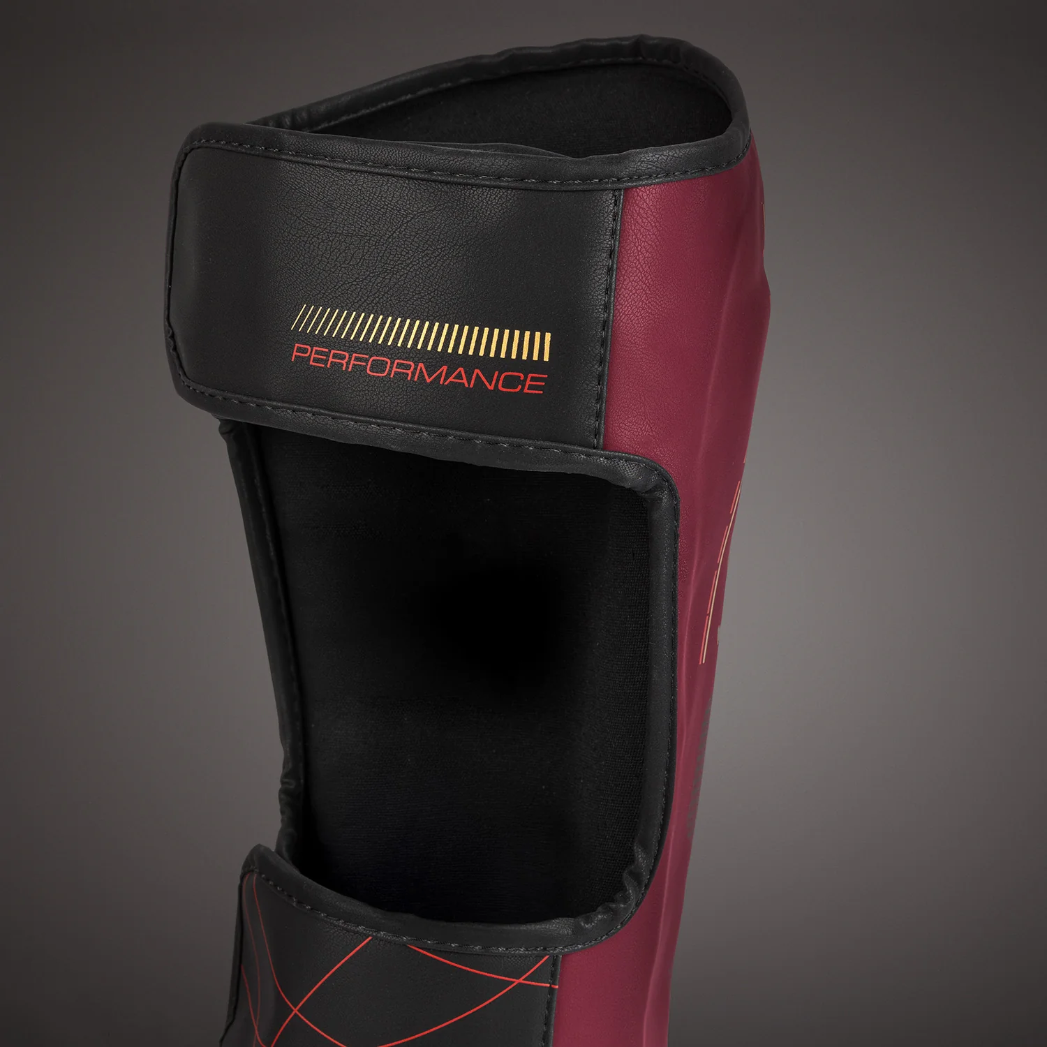 Venum Tactical XT Schienbeinschoner - Schwarz/Burgund/Gold - Image 5