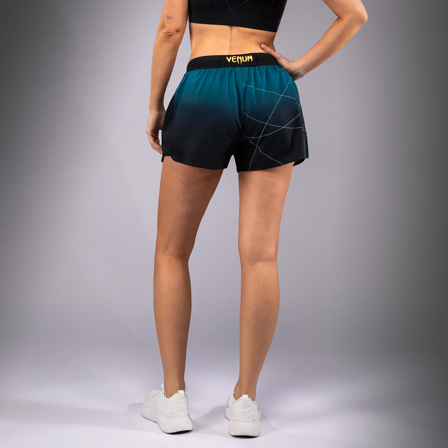 Venum Tactical XT Trainingsshorts für Frauen - Schwarz/Waldgrün - Image 3
