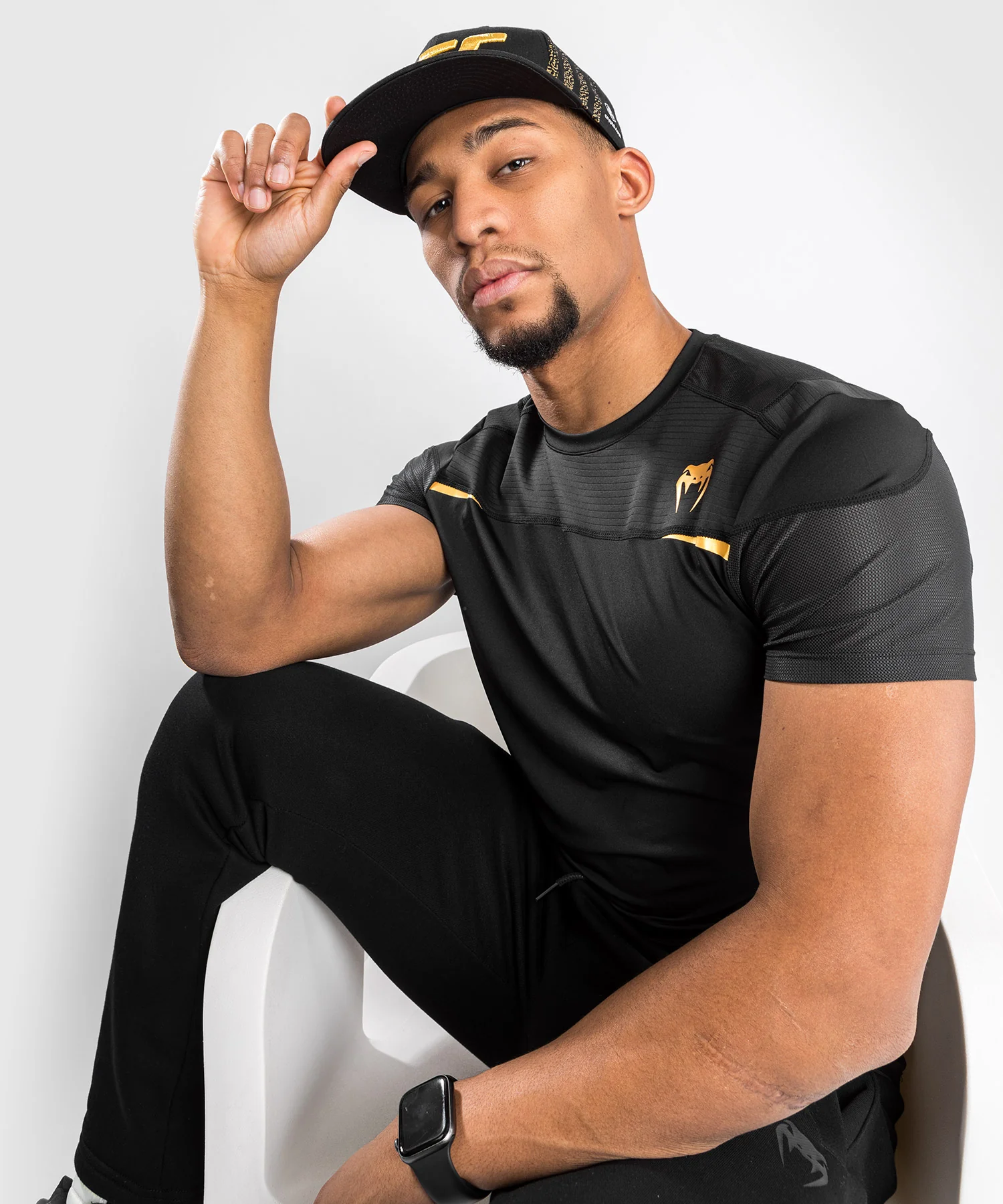Venum Tempest 2.0 Dry Tech T-shirt : Schwarz / Gold - Image 6