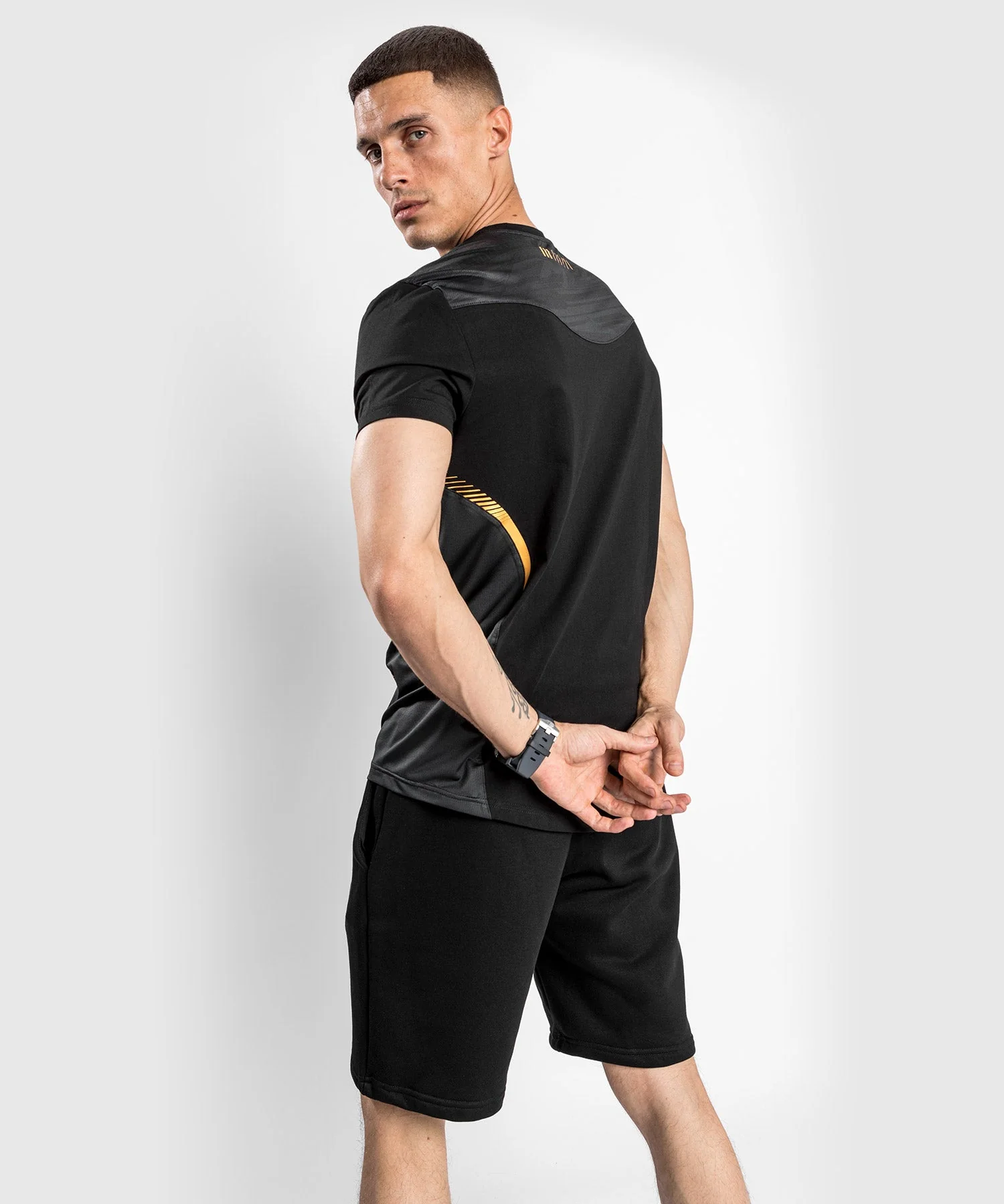 Venum Tempest 2.0 T-shirt : Schwarz / Gold - Image 4
