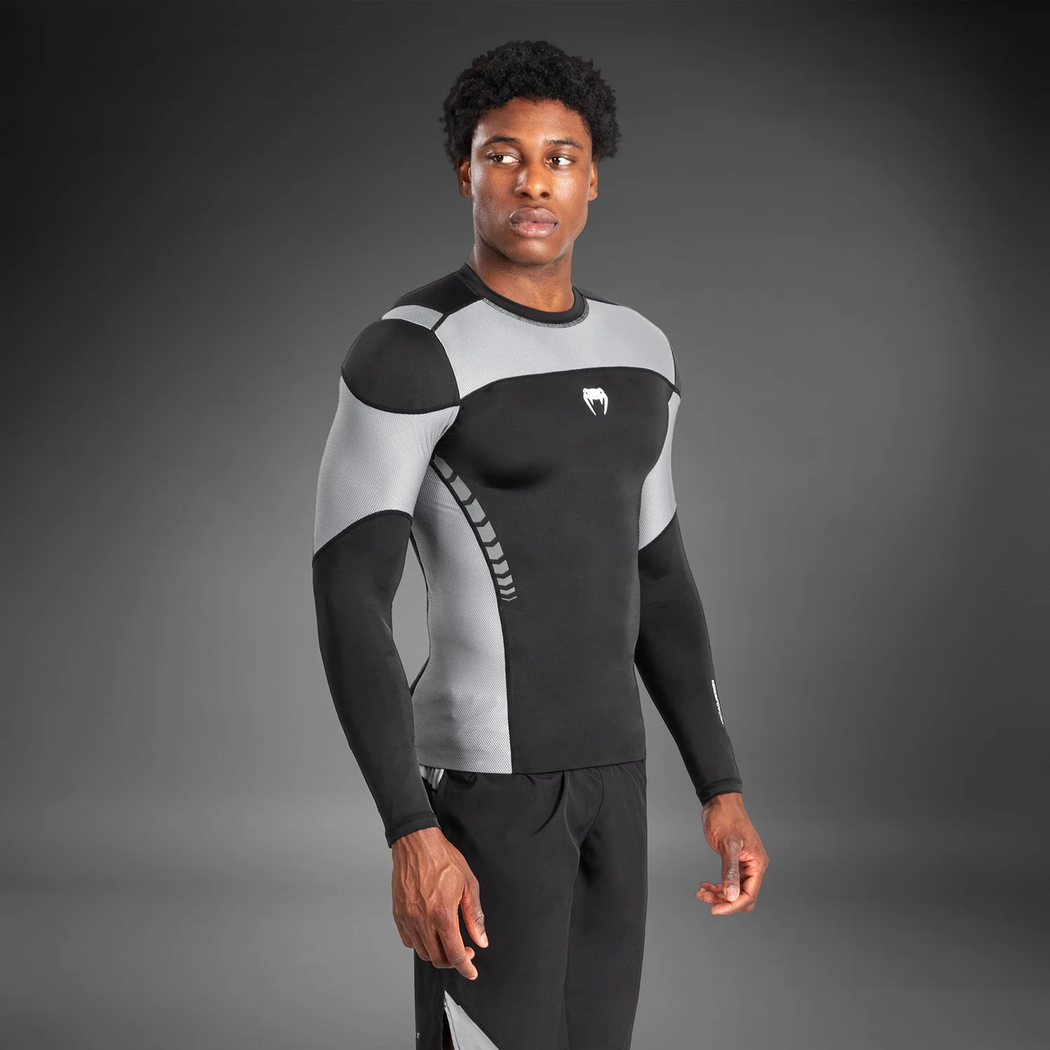 Venum Tempest Herren Langarm-Rashguard - Schwarz/Grau - Image 8