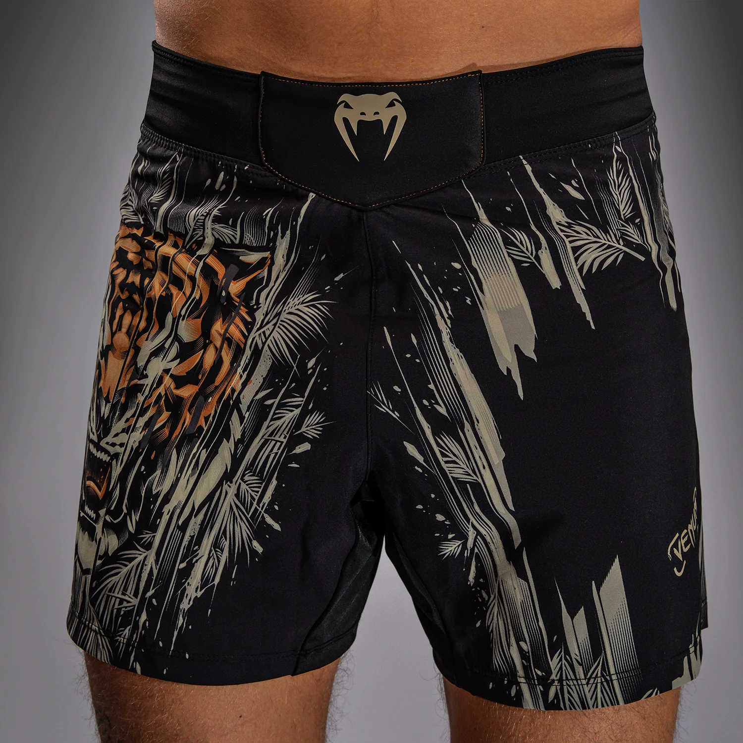 Venum Tiger Herren Kampfhosen - Schwarz/Neonorange - Image 5