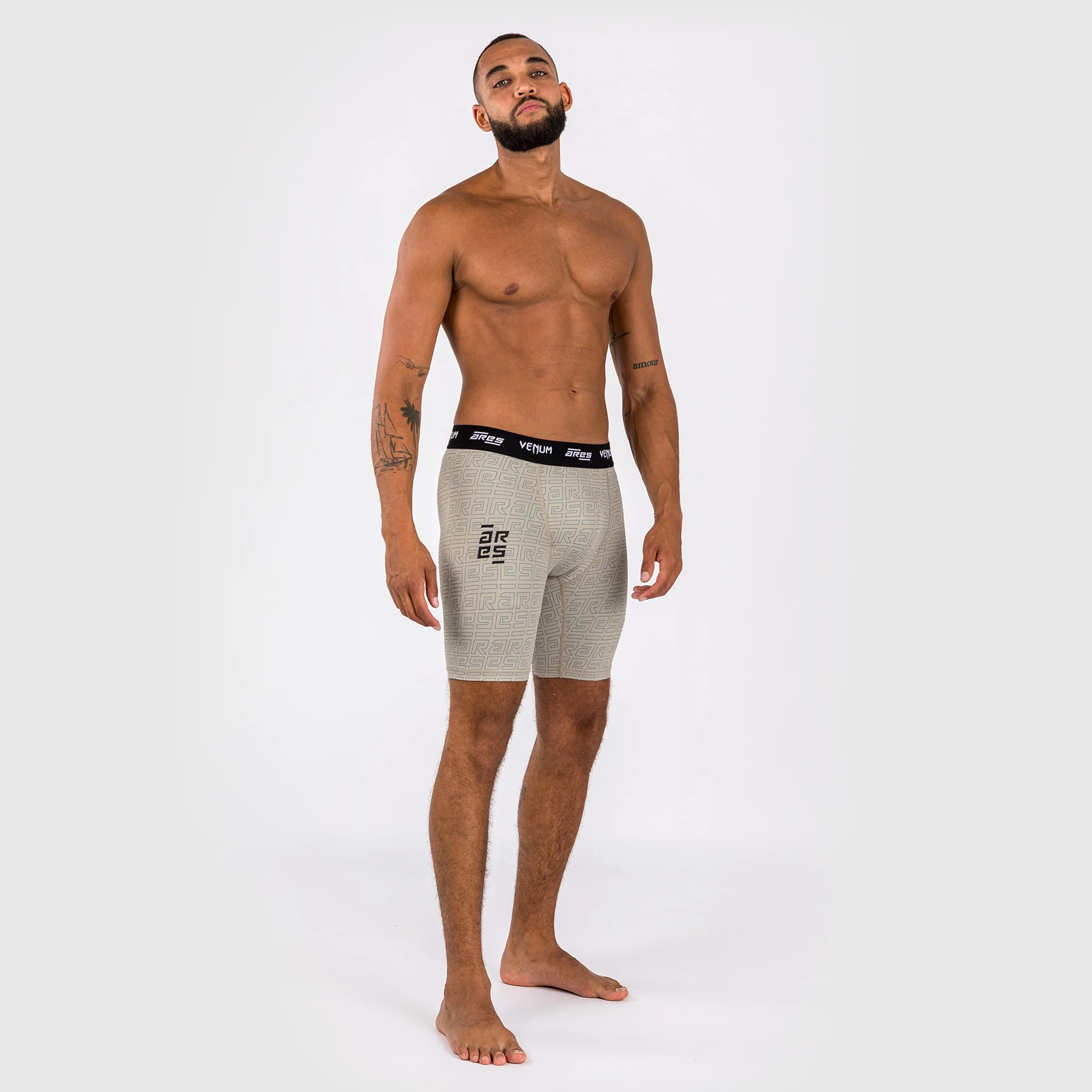Venum x Ares 2.0 Kompressionsshorts - Sand - Image 3