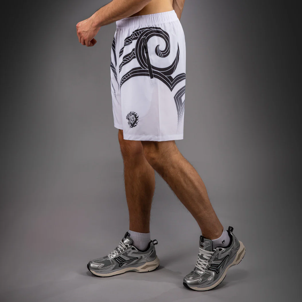 Venum x Mike Tyson Tiger Trainingsshorts - Optisch Weiß/Tiefschwarz - Image 3