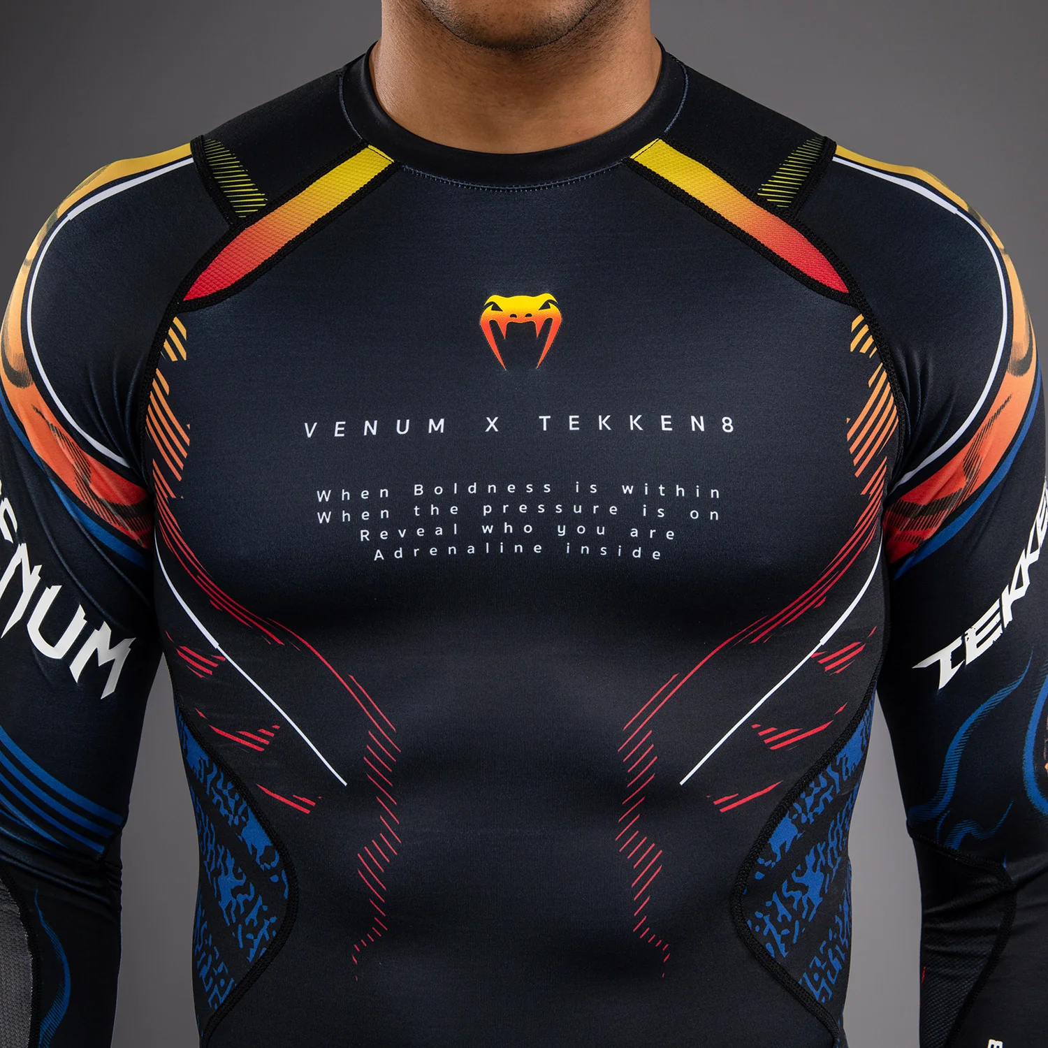 Venum x TEKKEN 8 Langarm Rashguard - Schwarz/Orange - Image 5